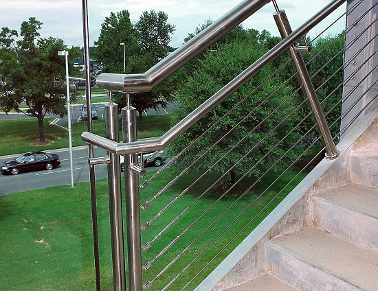 Image Of Commercial Stainless Steel Cable Railing. 